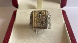 L'anello donato da Leone XIV ai nunzi apostolici / Vatican Media / ACI Group